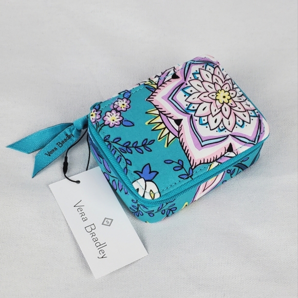 Vera Bradley Accessories - Vera Bradley Travel Pill Case in Peacock Garden NWT